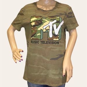 MTV Music Television Viacom Camo Camouflage Tee Shirt T-Shirt Size Large EUC